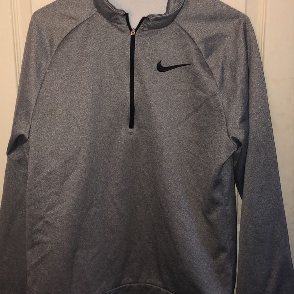 nike pullover